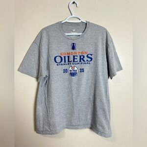 Oiler’s Size XL Fanatics Gray T-Shirt
